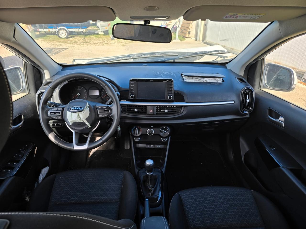 Kia Picanto 1.0 BENZ - 2020