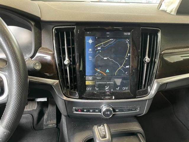 VOLVO V90 D5 AWD GEARTRONIC MOMENTUM