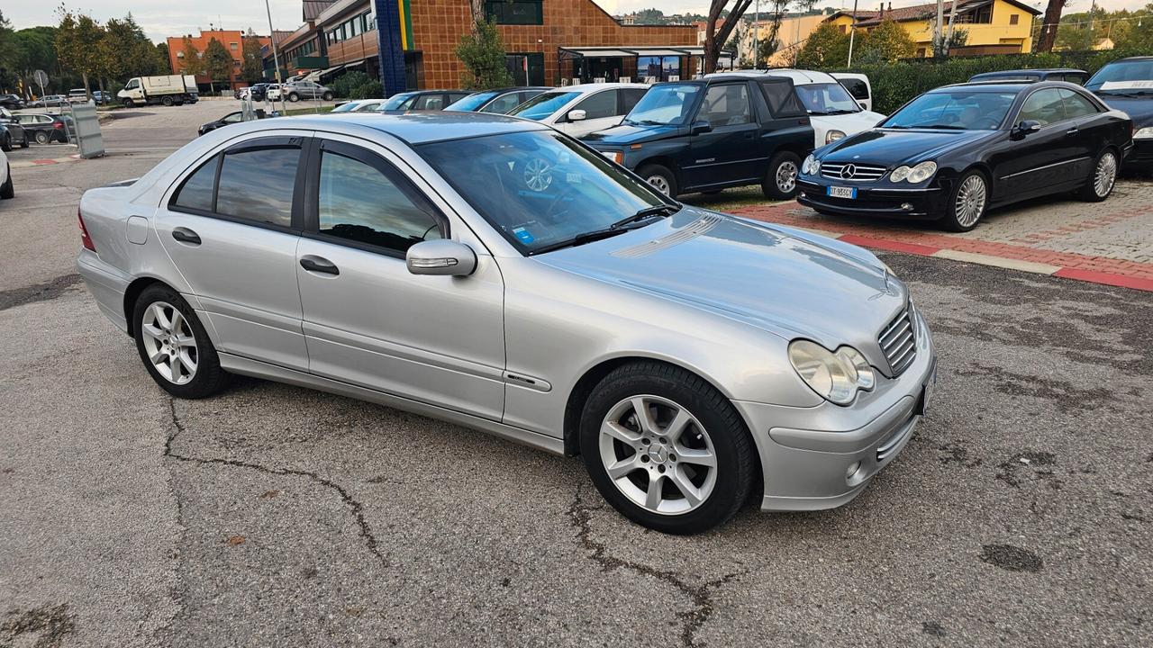 Mercedes-benz C 220 C 220 CDI cat Elegance