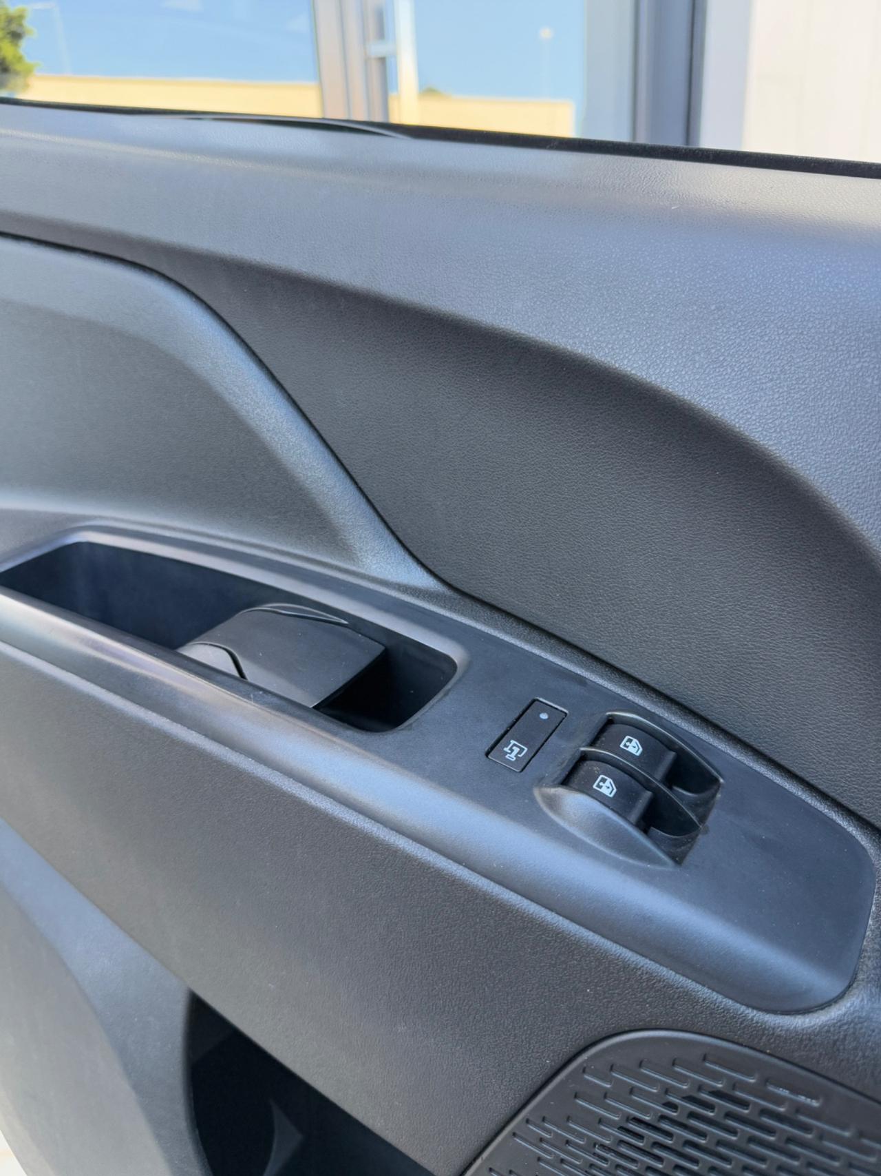 Fiat Doblo MULTIJET, 3 POSTI CON NAVIGATORE,BLUETOOTH,SCHERMO TOUCH,ANDROID AUTO