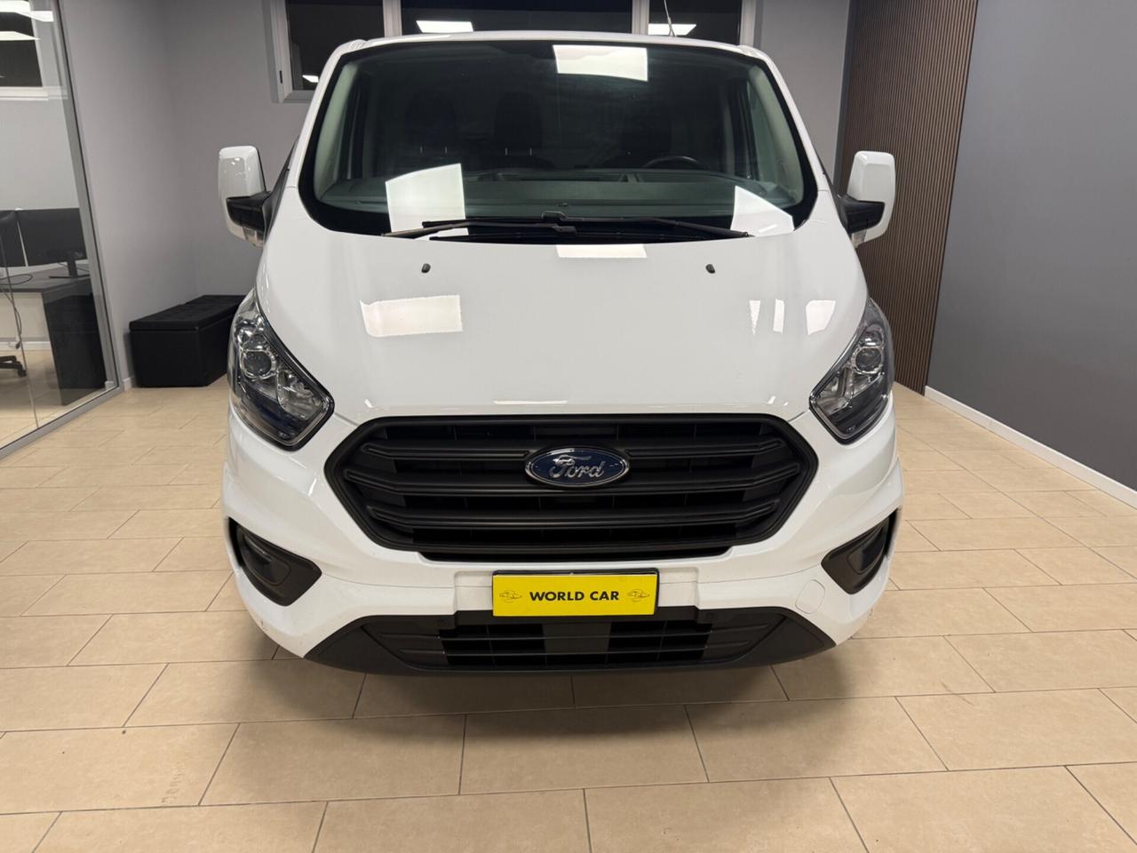 Ford Transit Custom 300 2.0 TDCi 130 PC Furgone Trend