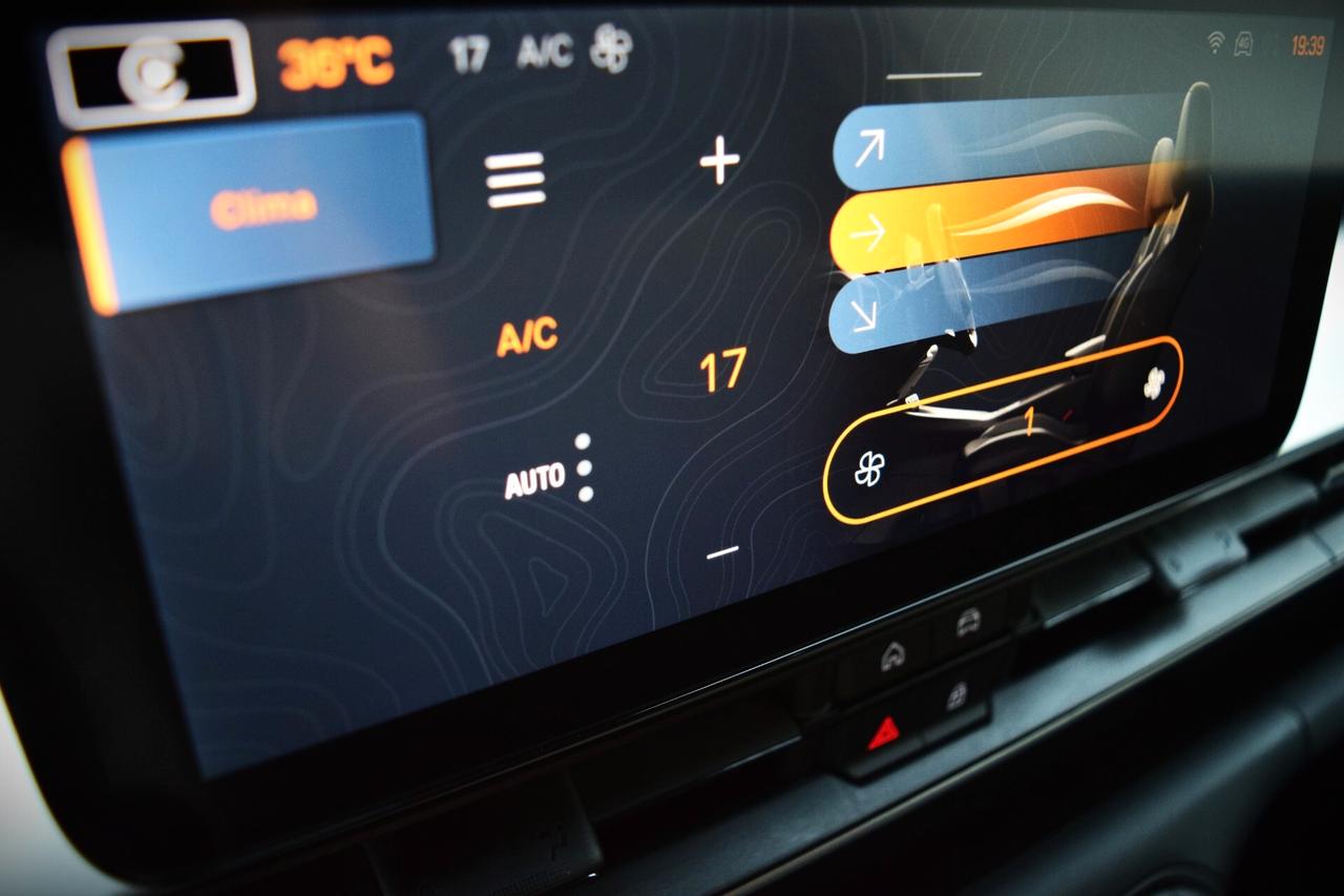 Jeep Avenger 1.2 Turbo e-hybrid mhev fwd 110cv eDCT6 Summit