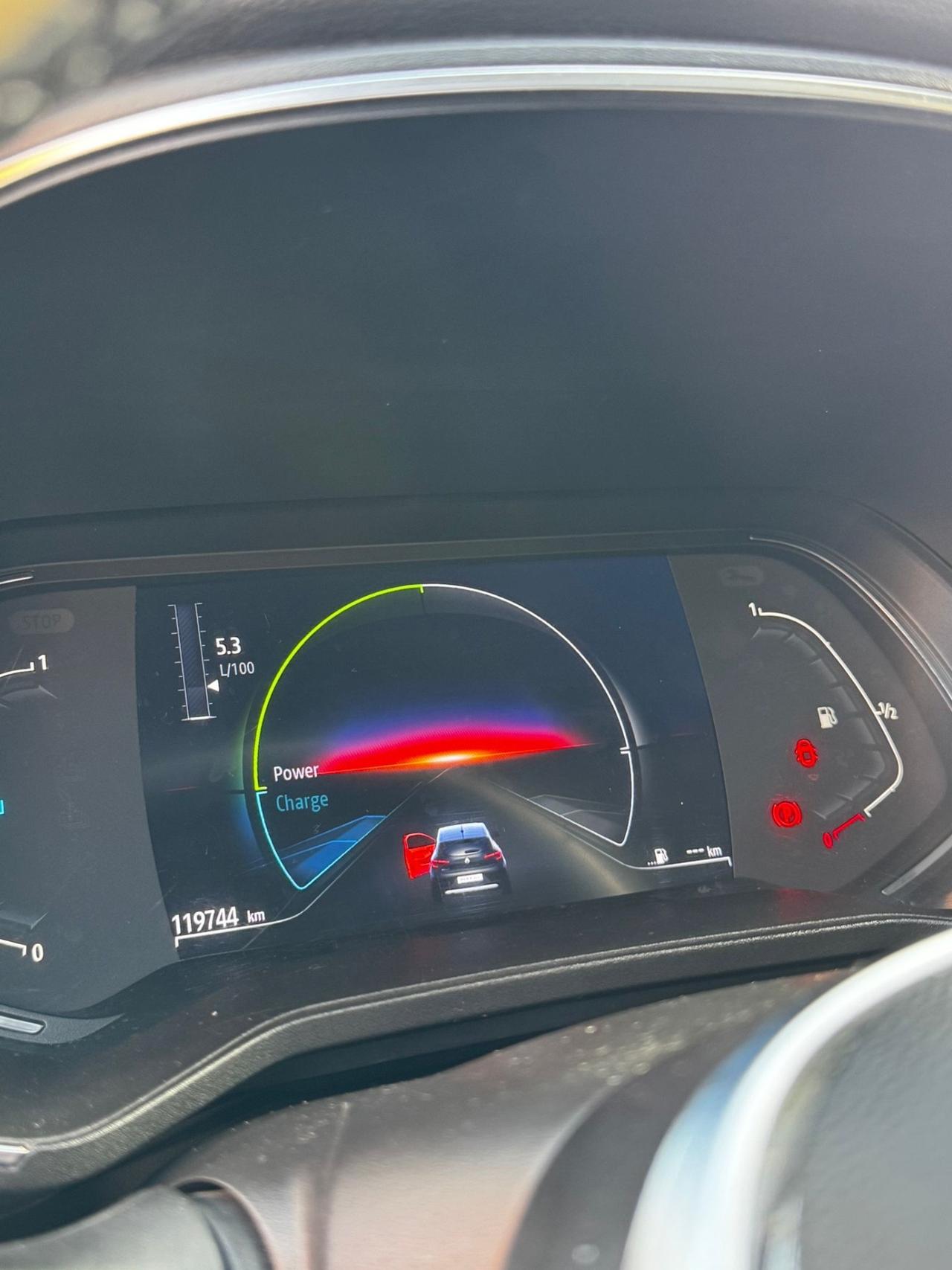 Renault Clio Full Hybrid E-Tech 140 CV 5 porte Initiale Paris