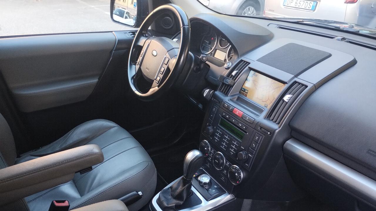 Land Rover Freelander 2.2 SD4 S.W. SE