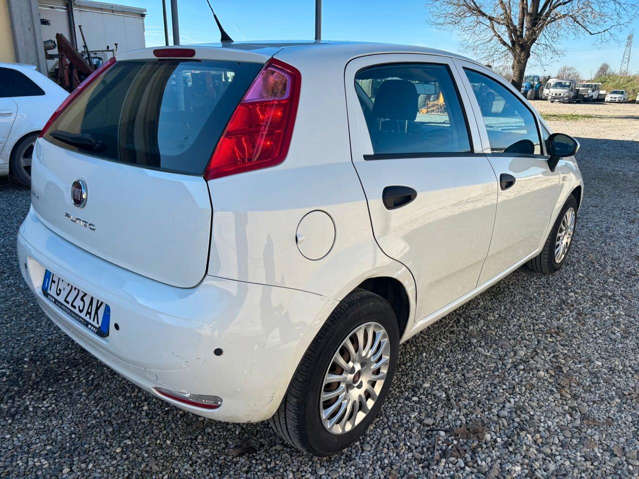 Fiat Punto 1.4 8V 5 porte Easypower Street