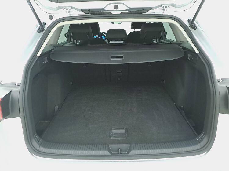 Volkswagen Golf Variant Variant Life DSG BR189209 1.5 Mild Hybrid 130CV