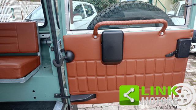 LAND ROVER Defender 90 2.5 Tdi 300 Heritage Style (ASI)