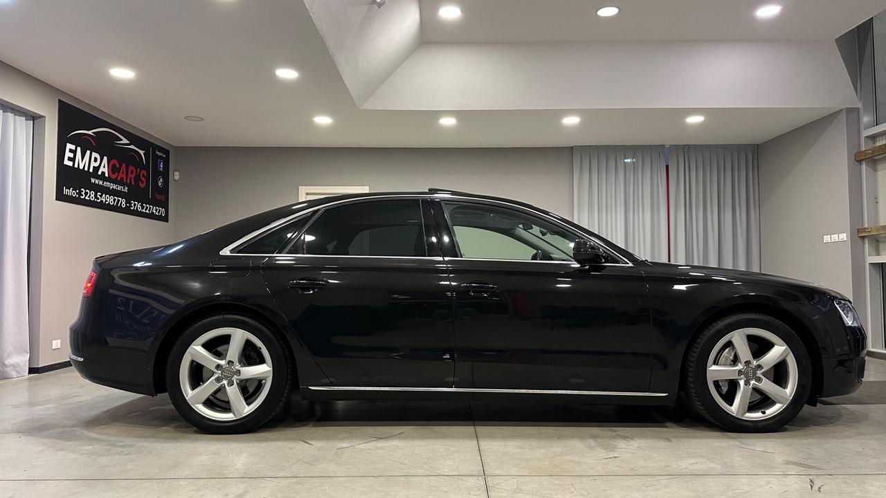 Audi A8 3.0 TDI 250 CV clean diesel quattro tiptronic