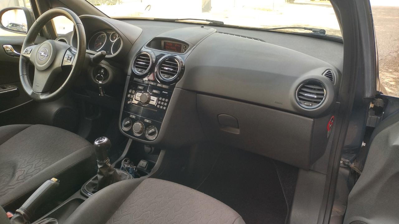 Opel Corsa 1.2 85CV 3 porte GPL-TECH Edition