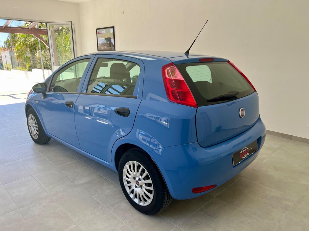 Fiat Punto 1.3 MJT II S&S 95 CV 5 porte Street