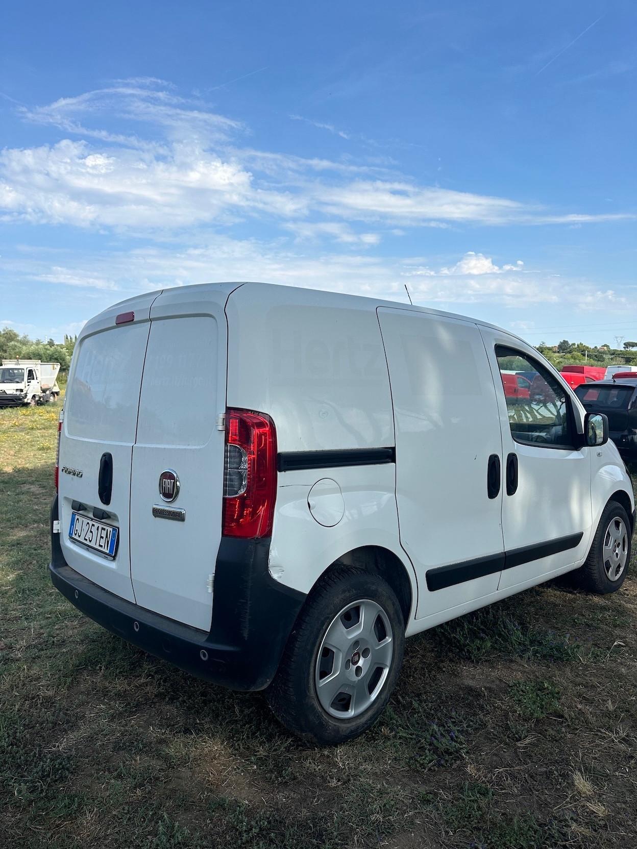 FIAT Fiorino 1.3 MJT 95CV APPLE CAR PLAY