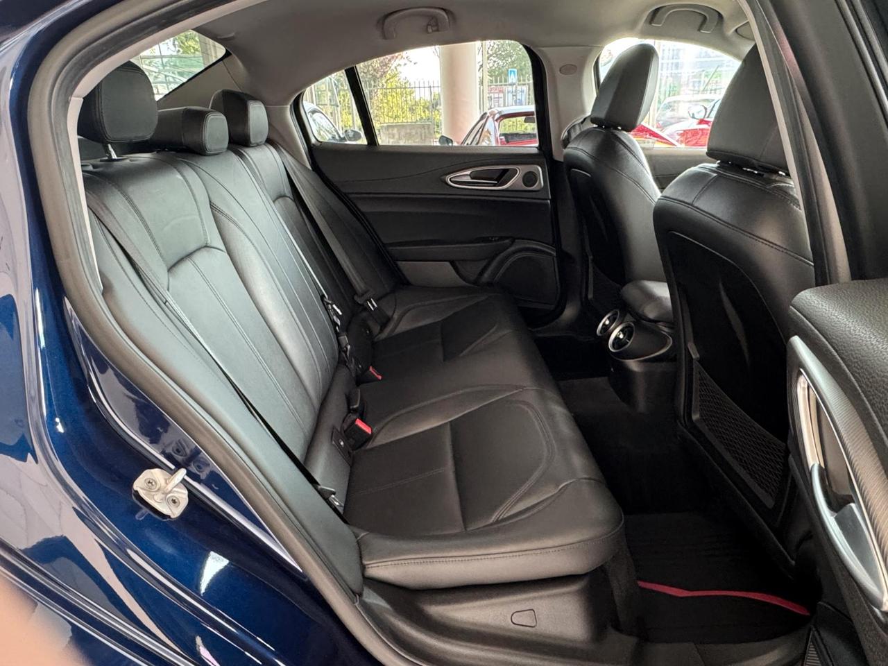 Alfa Romeo Giulia 2.2 Turbo 180cv AT8 Executive