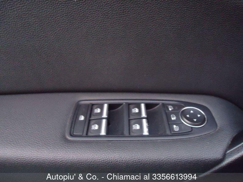 Renault Captur Hybrid E-Tech 145 CV Intens