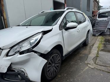 Peugeot 2008 (Incidentata) BlueHDi 75 Active neopatentati