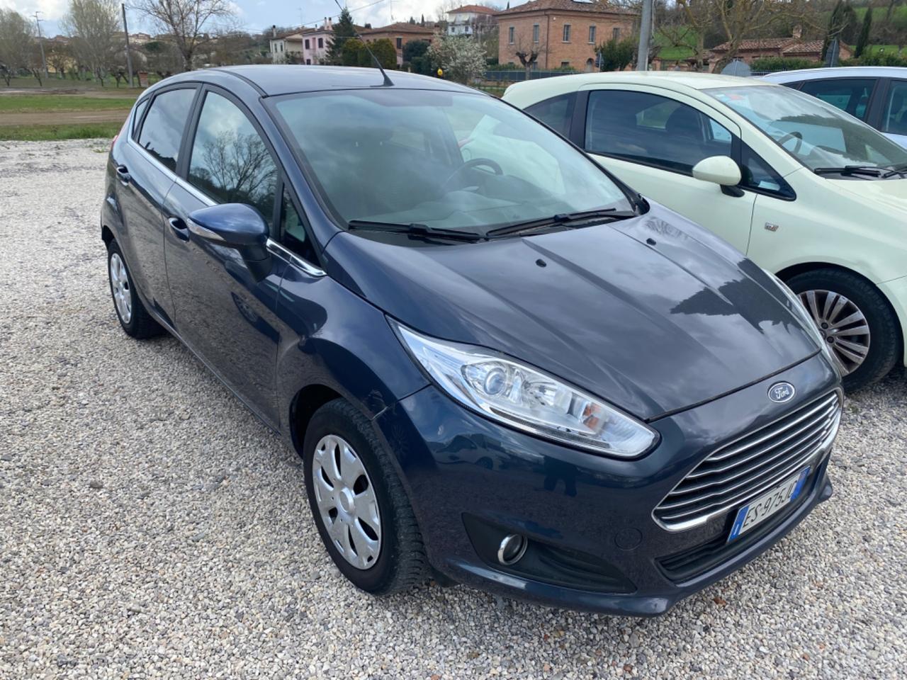 Ford Fiesta 1.5 TDCi 75CV 5 porte Titanium