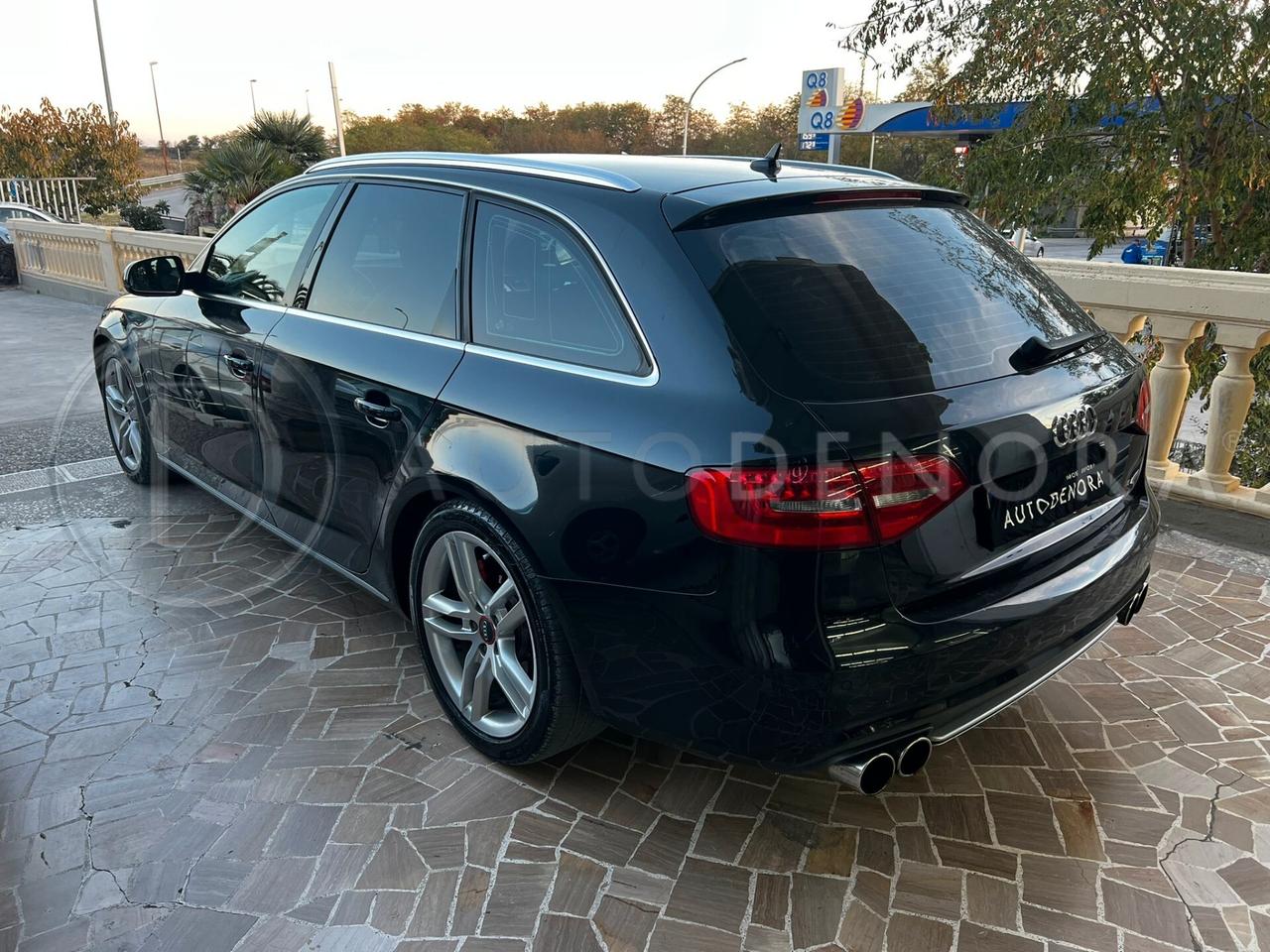 Audi A4 Avant 2.0 tdi quattro 177cv PELLE,XENO,NAVI