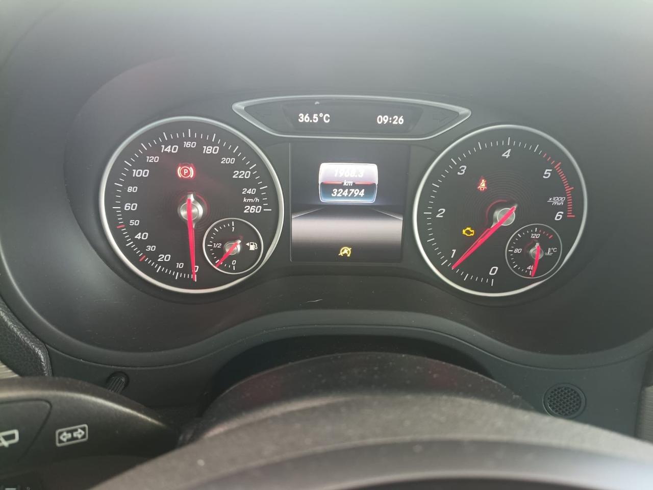 Mercedes-benz B 180 d Premium