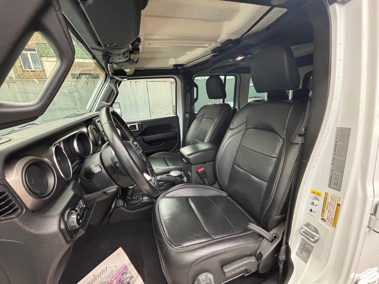 Jeep Wrangler 2.2 Mjt II Sport