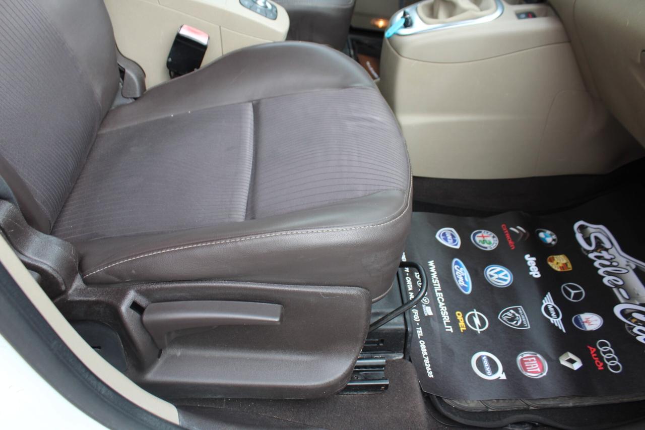 Renault Scenic Scénic 1.9 dCi 130CV Luxe