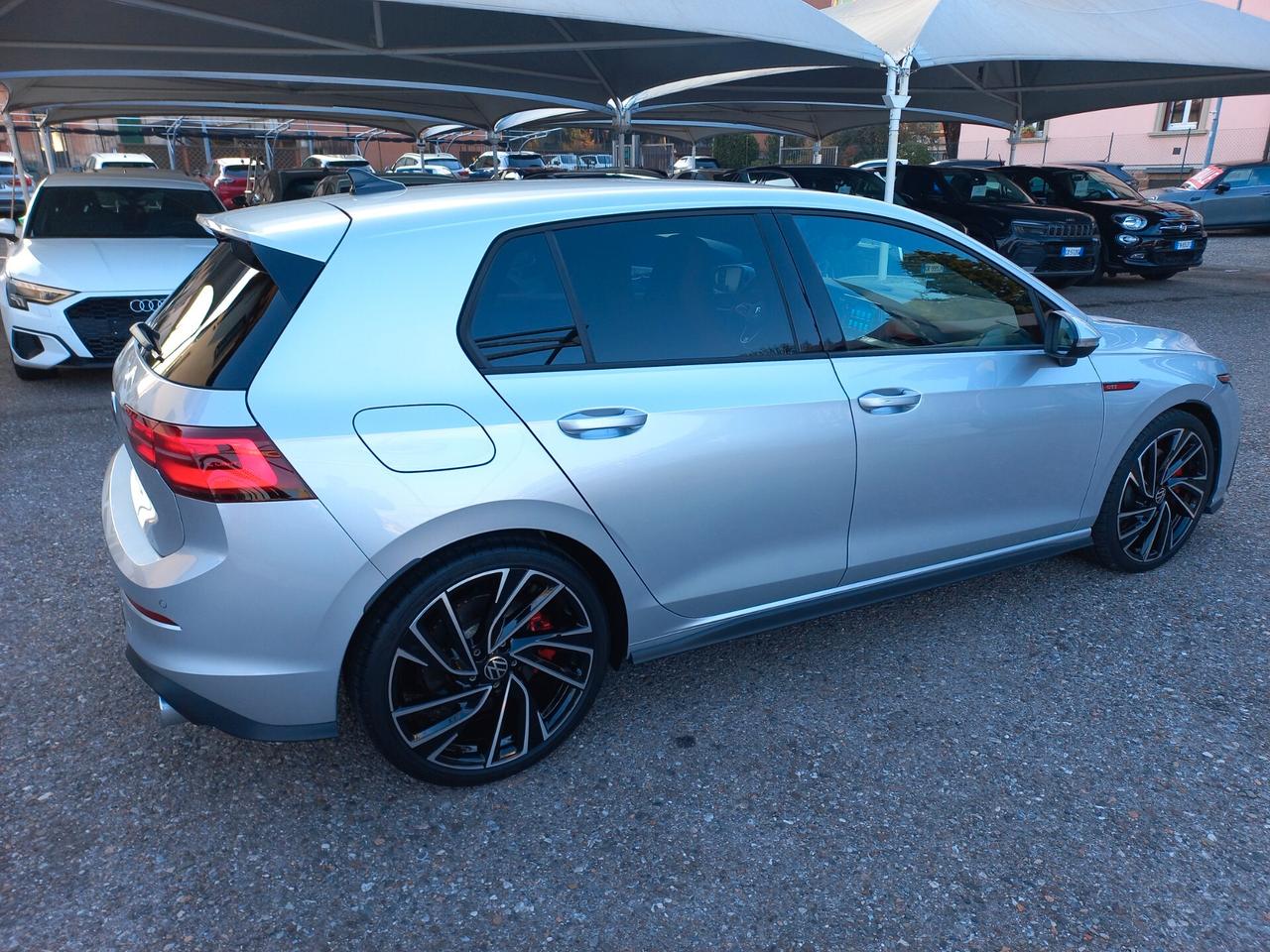 Volkswagen Golf GTI Golf 2.0 TSI GTI DSG