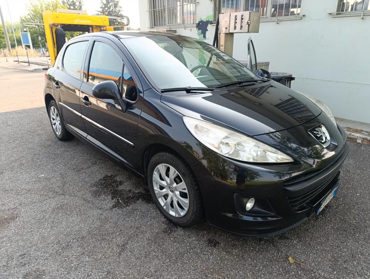 Peugeot 207 Plus 1.4 8V 75CV 5p. ECO GPL