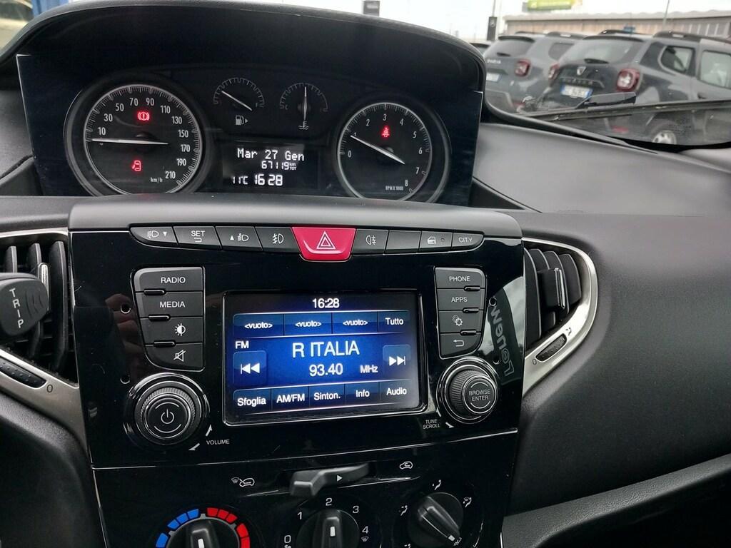 Lancia Ypsilon 5 Porte 1.2 Platinum