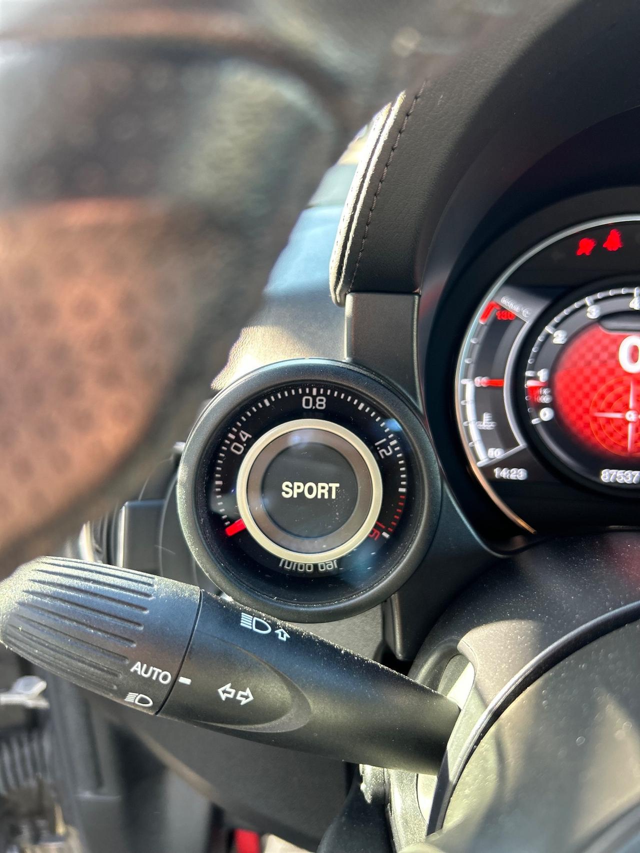 Abarth 595 1.4 Turbo T-Jet 180 CV Competizione