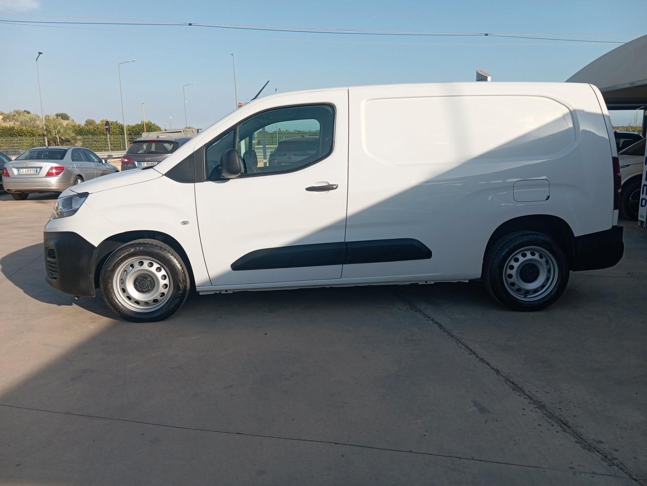 Fiat Doblo III van 1.5 bluehdi 100cv