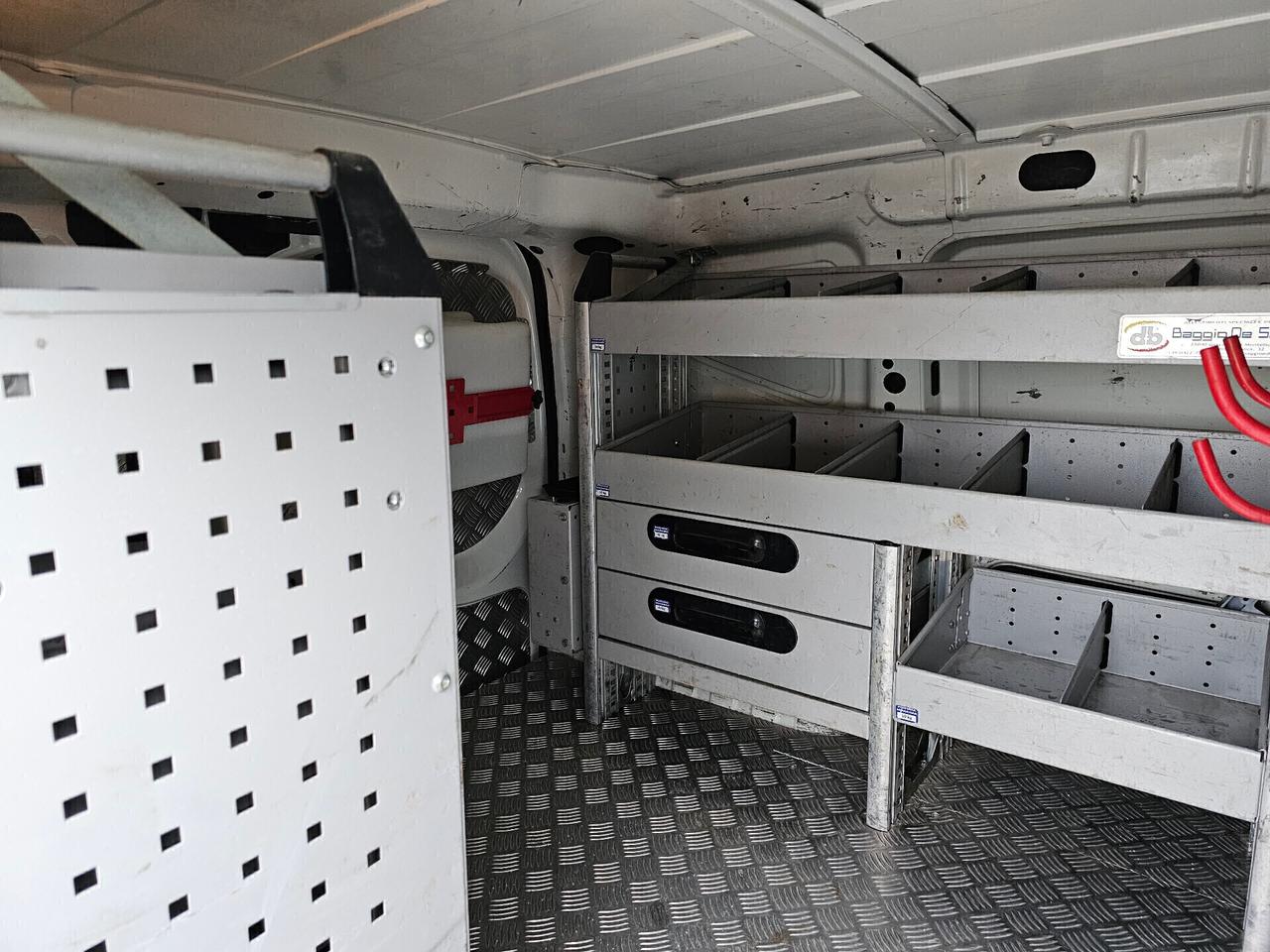 Fiat Fiorino 1.3 MJT 95CV Cargo Allestito Officina Mobile
