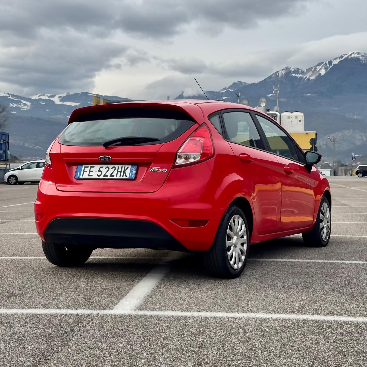 Ford Fiesta TDCi 75CV 5p Red Edition Neopatentati