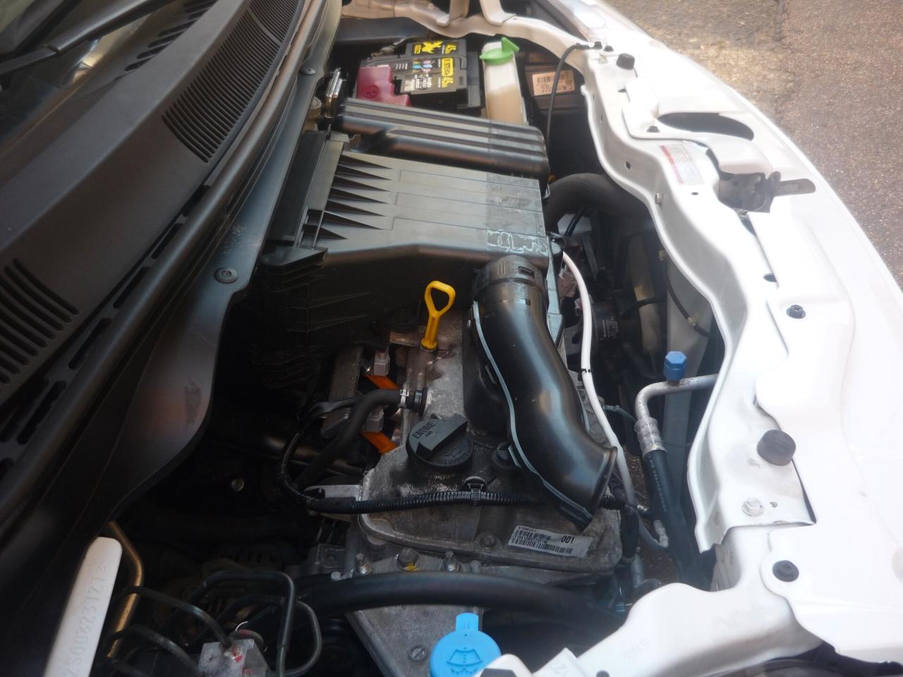 Suzuki Splash 1.0 VVT GL Style