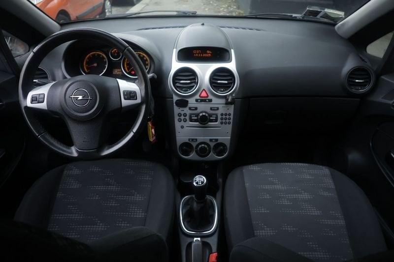 Opel Corsa Corsa 1.2 5 porte Cosmo