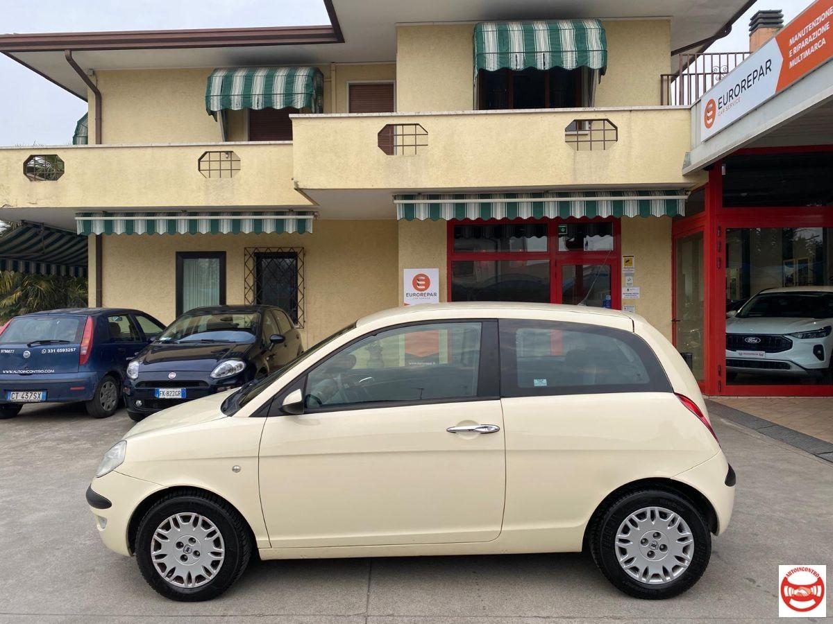 LANCIA - Ypsilon 1.2 8v Oro