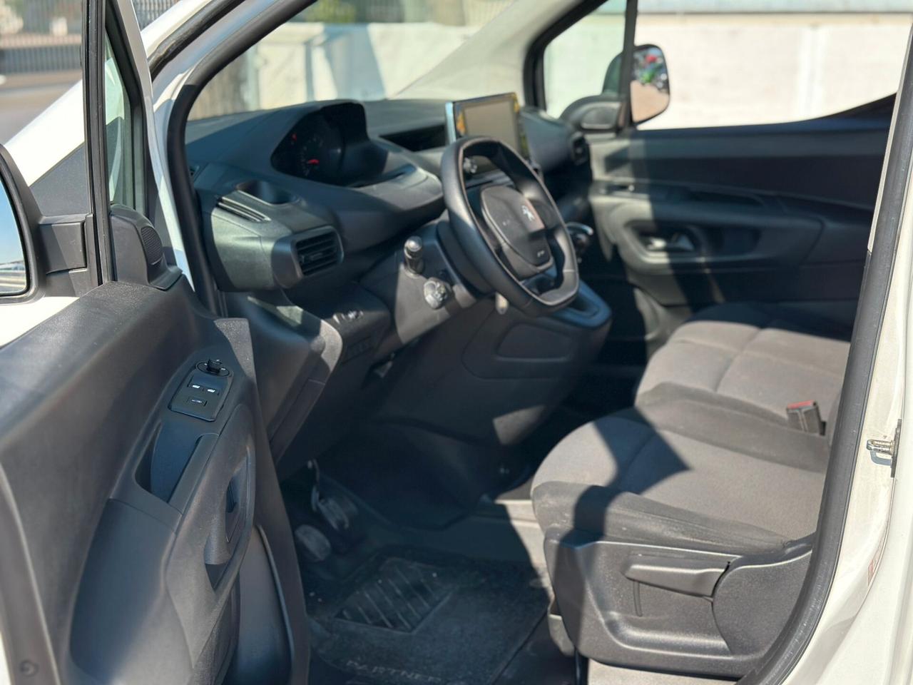 Peugeot Partner 3 posti 1.5 130CV Premium