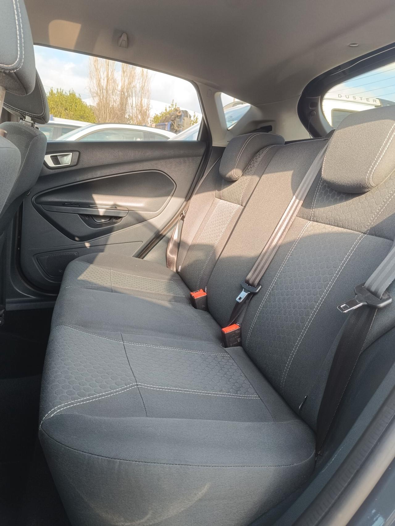 Ford Fiesta 1.4 GPL Titanium