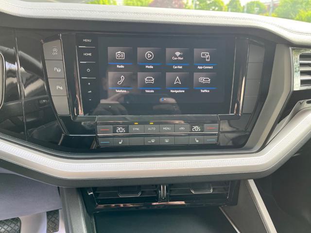 VOLKSWAGEN Touareg 3.0 V6 TDI SCR Black Style