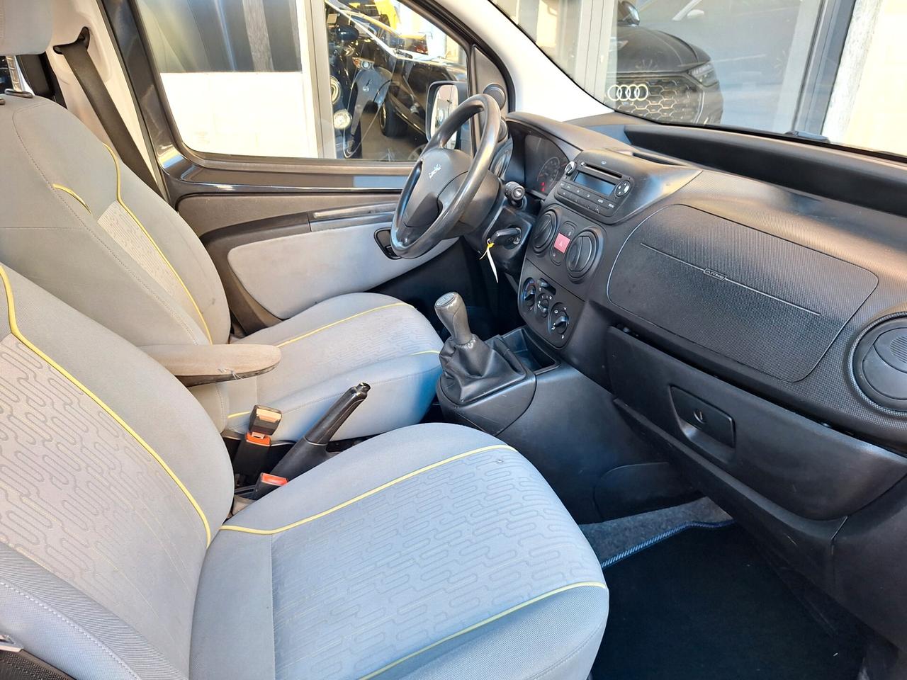 Peugeot Bipper Tepee 1.3 HDi 75 FAP Stop&Start Outdoor