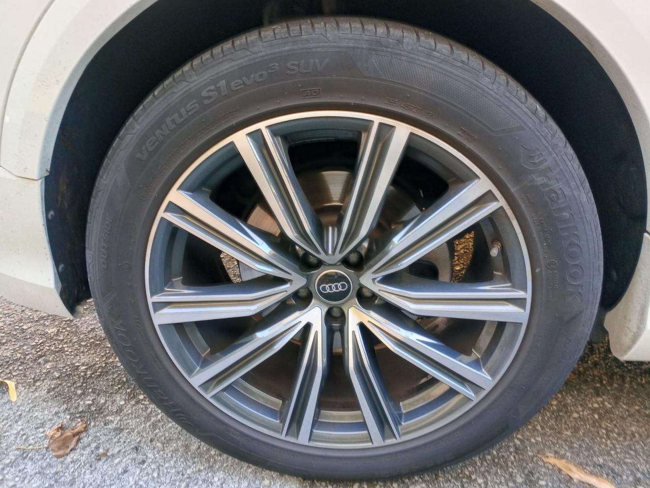 Audi Q8 Sport 3.0 50 TDI MHEV #7448