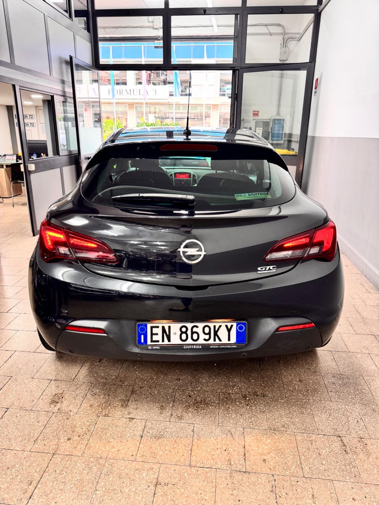 Opel Astra GTC 1.7 CDTi 130 Cv 3P. 119.000 KM