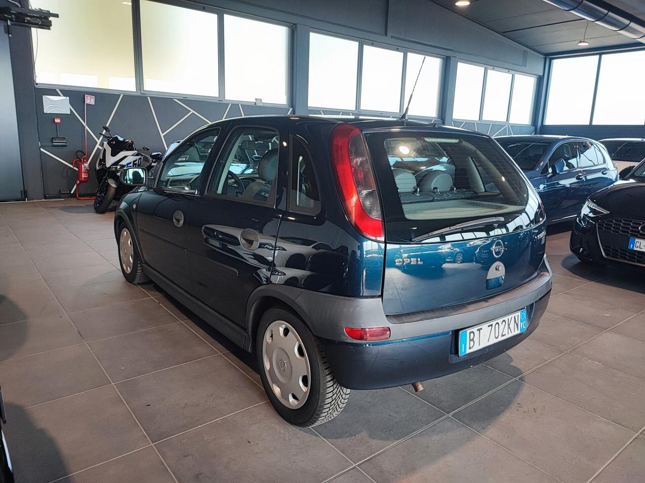 Opel Corsa 1.2i 16V cat 5 porte Comfort