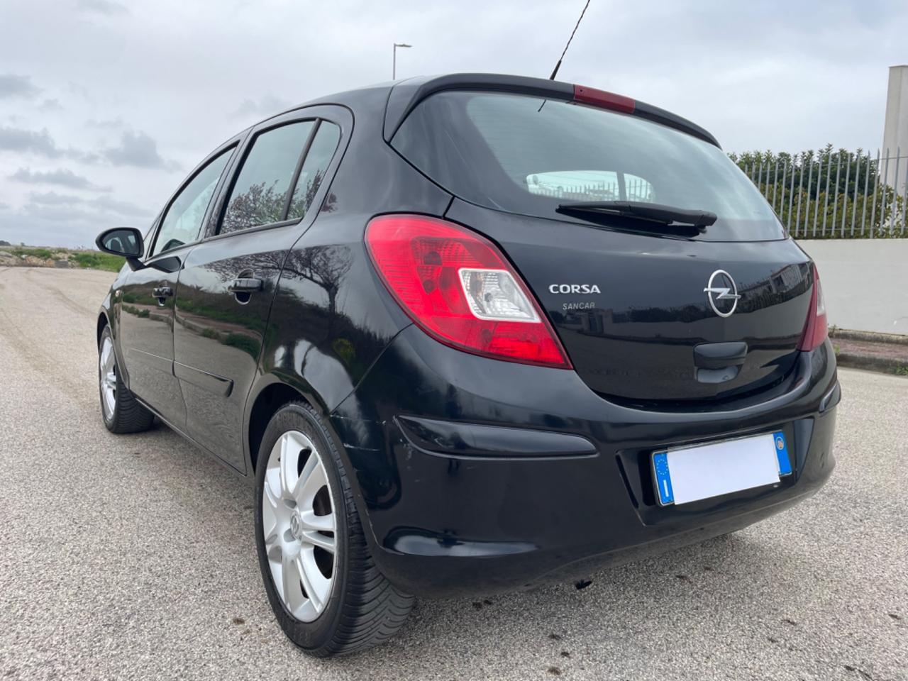 Opel Corsa 1.0 60 CV 12V 5 porte Enjoy