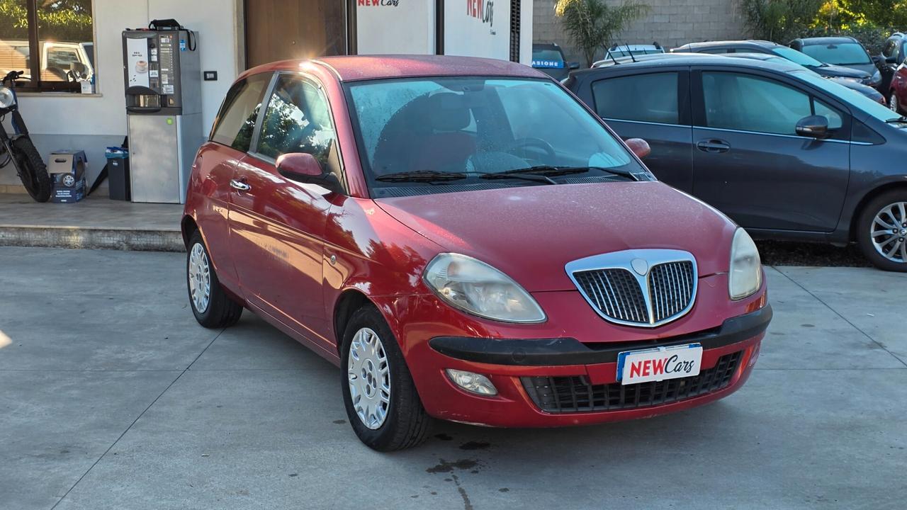 Lancia Ypsilon 1.3 Multijet 16V Platino