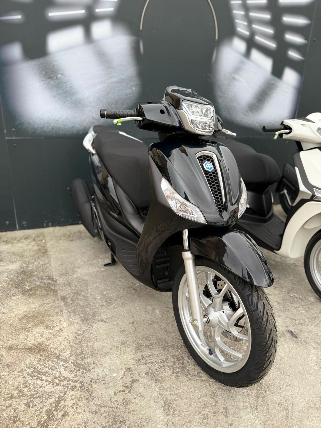 PIAGGIO MEDLEY 125