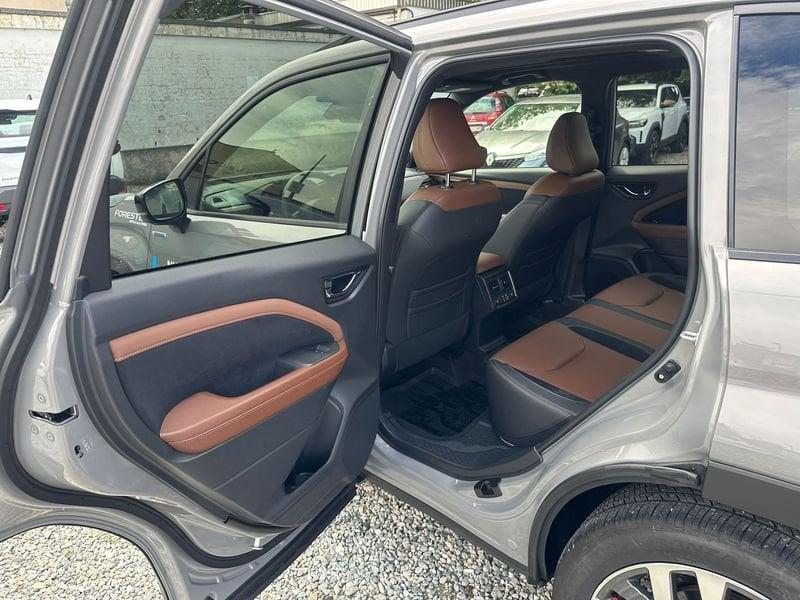 Subaru Forester 2.0 MHEV CVT Lineartronic Premium