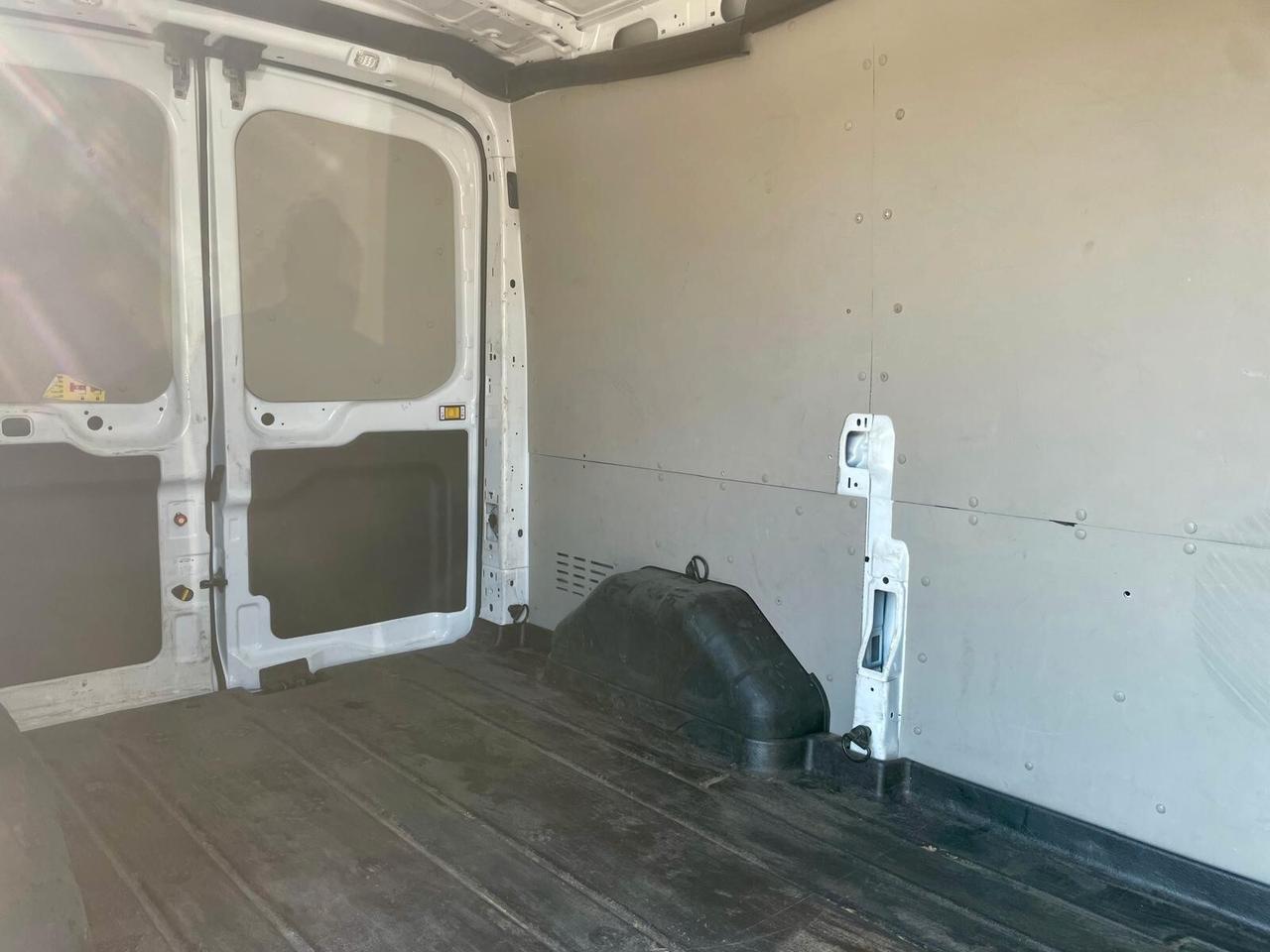 FORD TRANSIT 350 L2H2 TREND 2.0 - 2022