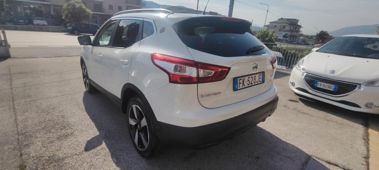 Nissan Qashqai 1.2 DIG-T Tekna