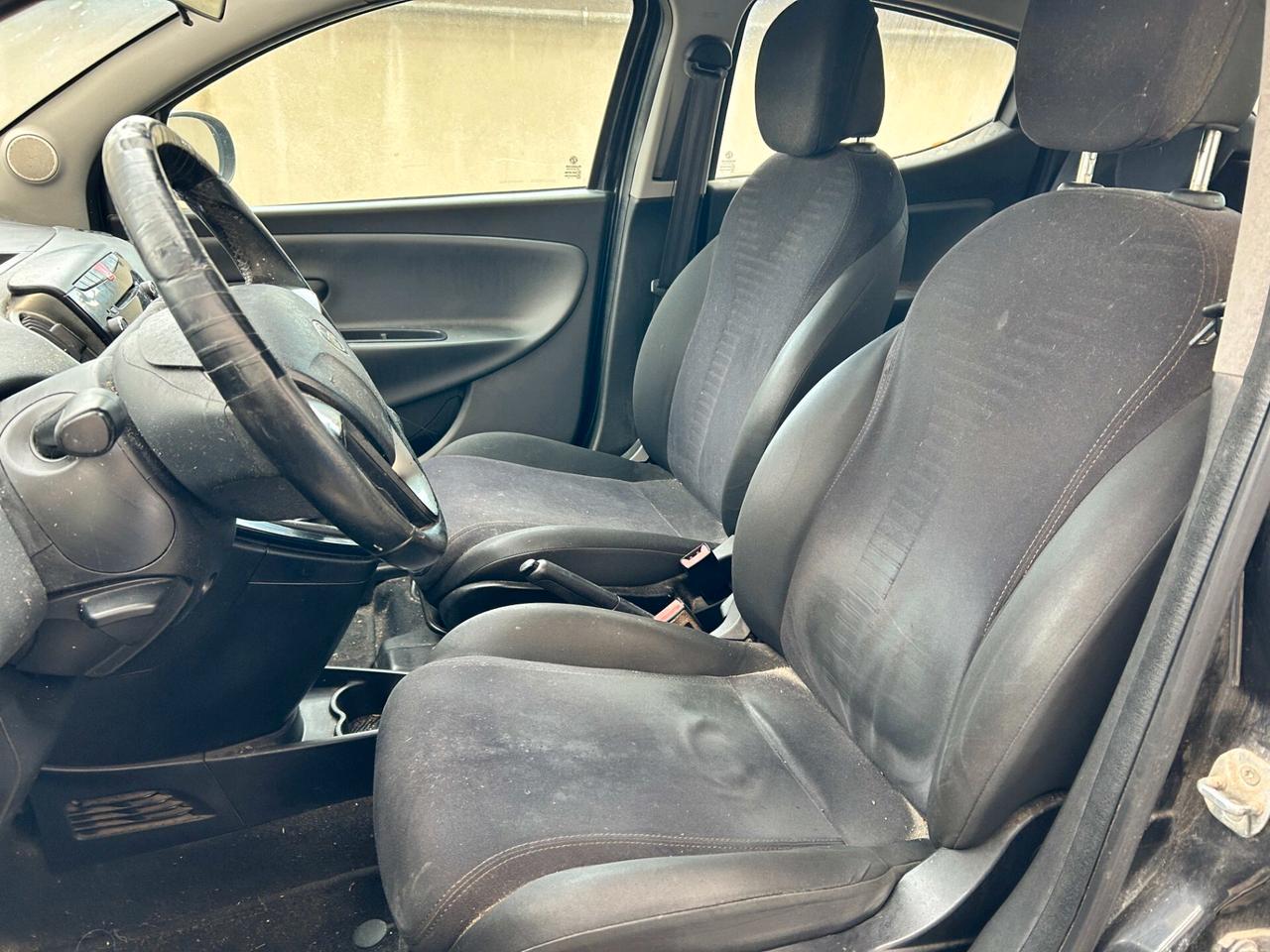 Lancia Ypsilon 1.3 MJT 95CV - 2013 *Motore Rotto