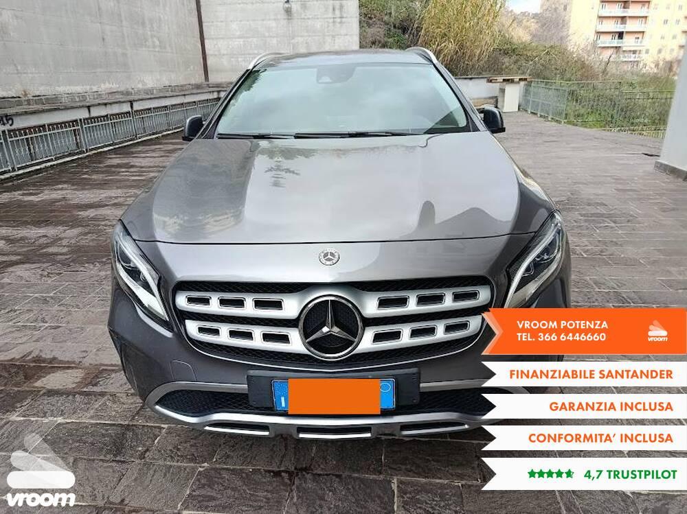 MERCEDES GLA (X156) GLA 200 d Automati...