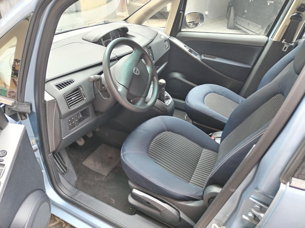 Lancia MUSA 1.3 Multijet 16V 90 CV Oro Plus