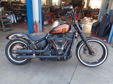 Harley-davidson Softail Street Bob 114